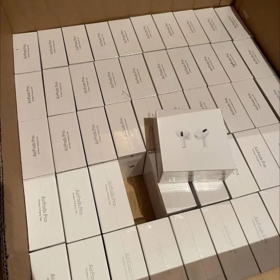 airpod max & airpod pro per pallet AirPod Max & AirPod Pro per pallet