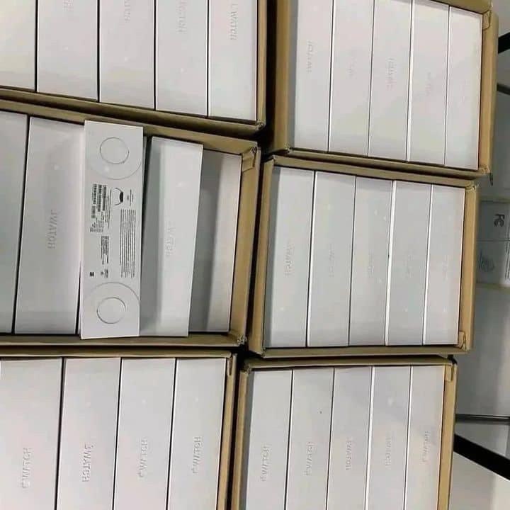 apple watch pallets 150 pieces per pallets Apple Watch pallets-150 pieces per pallets