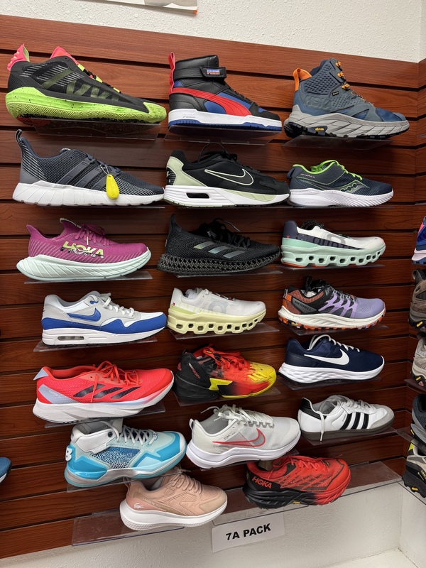 athletic shoes standard pallet ATHLETIC SHOES Standard Pallet