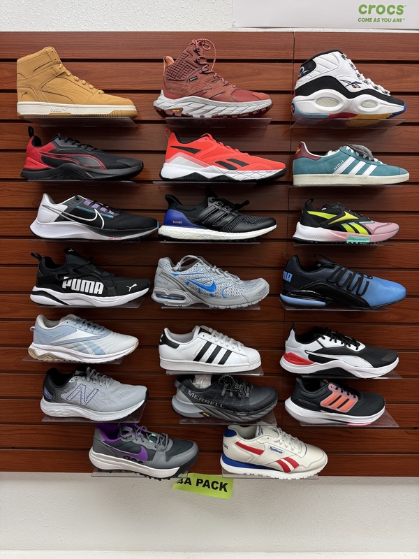 athletic shoes standard pallet ATHLETIC SHOES Standard Pallet