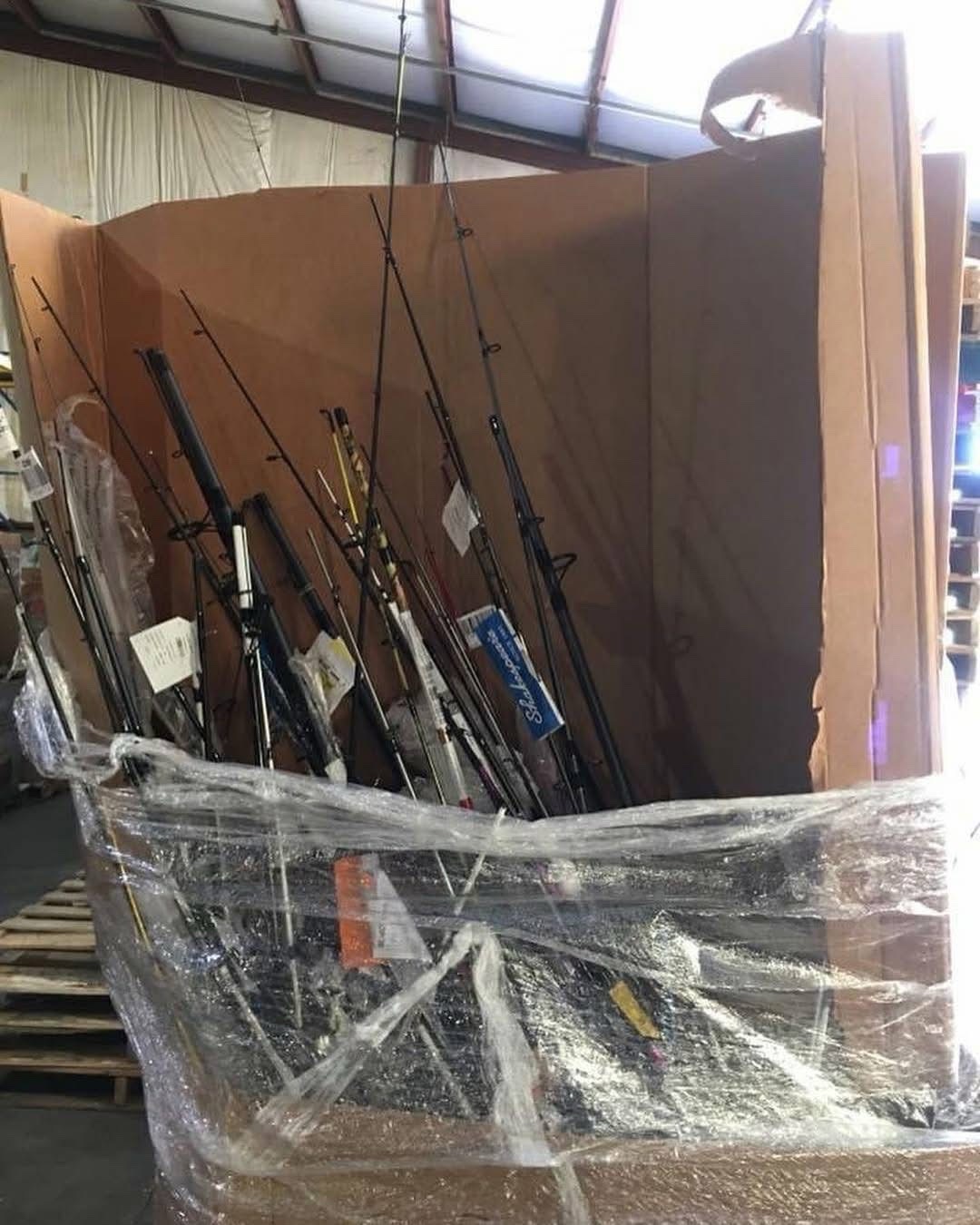 fishing equipment pallets ( 200 pieces) Fishing Equipment Pallets ( 200 pieces)