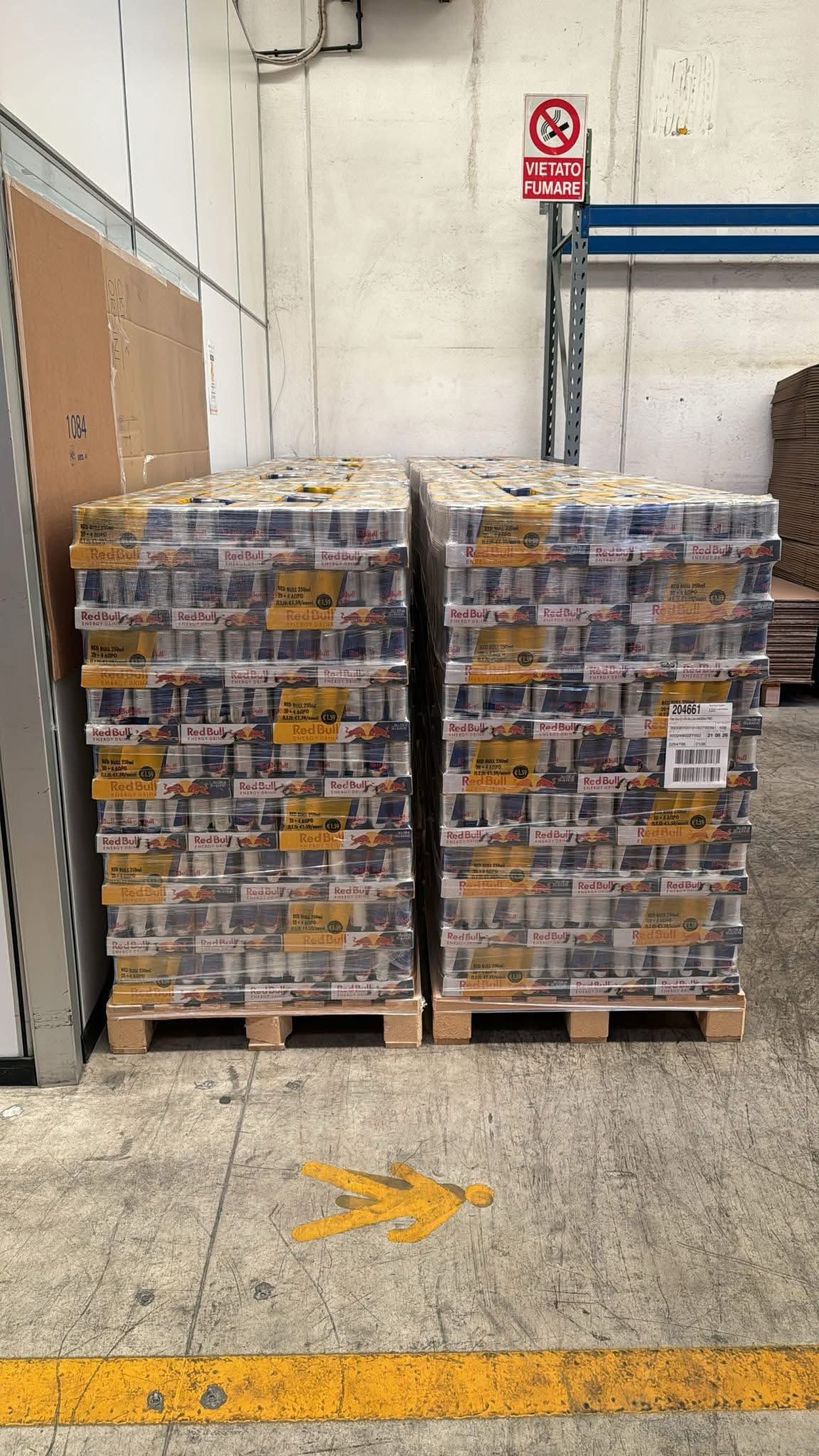 original redbull 150 trays per pallet Original Redbull 150 trays per pallet