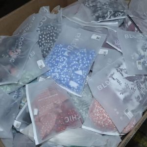 Plus Size Clothing Pallet - lysliquidationpallet.store